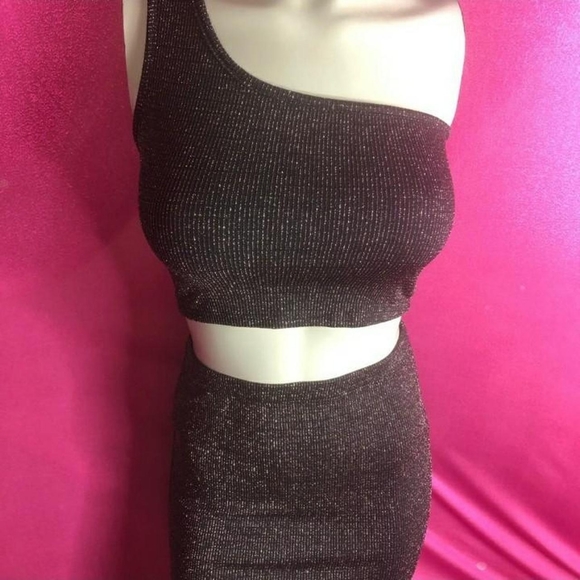 🆕Black & Pink Metallic Two Piece Crop Top & Mini Skirt Set~Size S - Picture 4 of 8